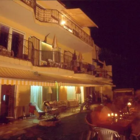 Seehaus Jamek 招待所 Pörtschach am Wörthersee