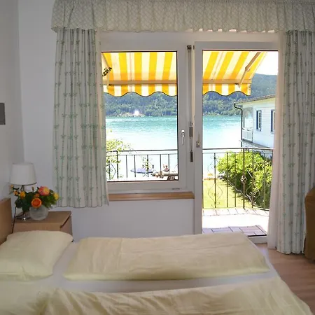 Seehaus Jamek 招待所 Pörtschach am Wörthersee